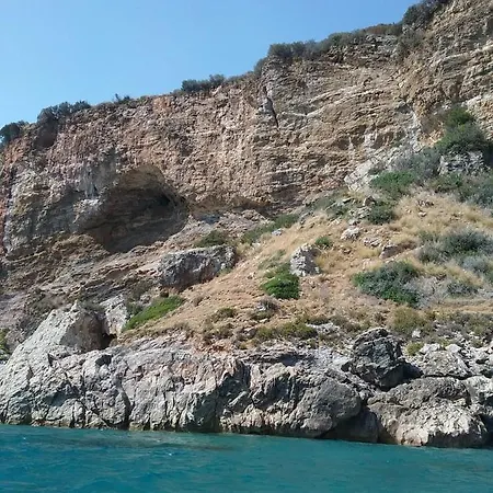 Del Mare *